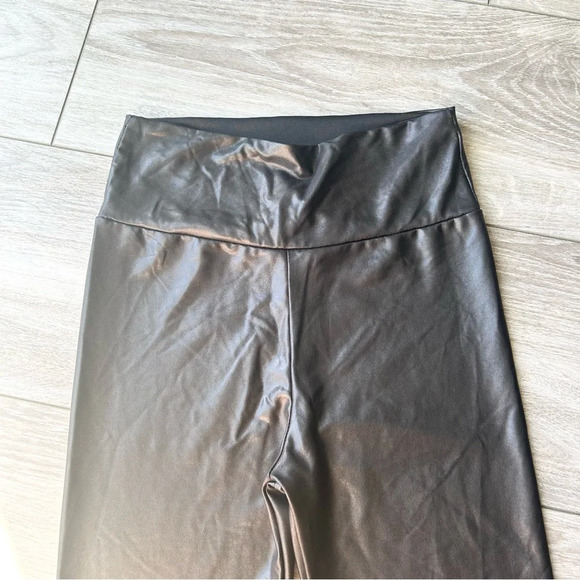 Sakkas Faux Leather High Waist Leggings Made in USA - Picture 5 of 12